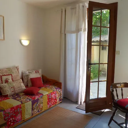 Holiday home Maison Du P'tit Troubadours Balcon Face A La Cite Carcassonne